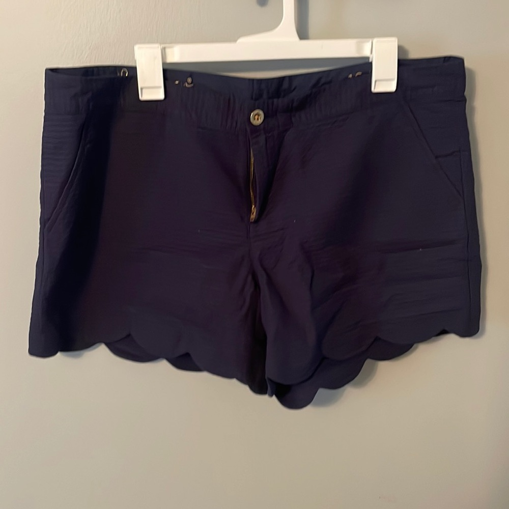 Size 16 Scalloped Lily Pulitzer Shorts